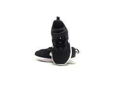 Nike Revolution 6
