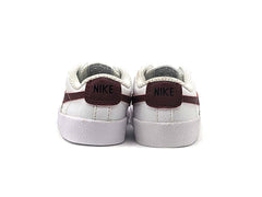 Nike Low 77