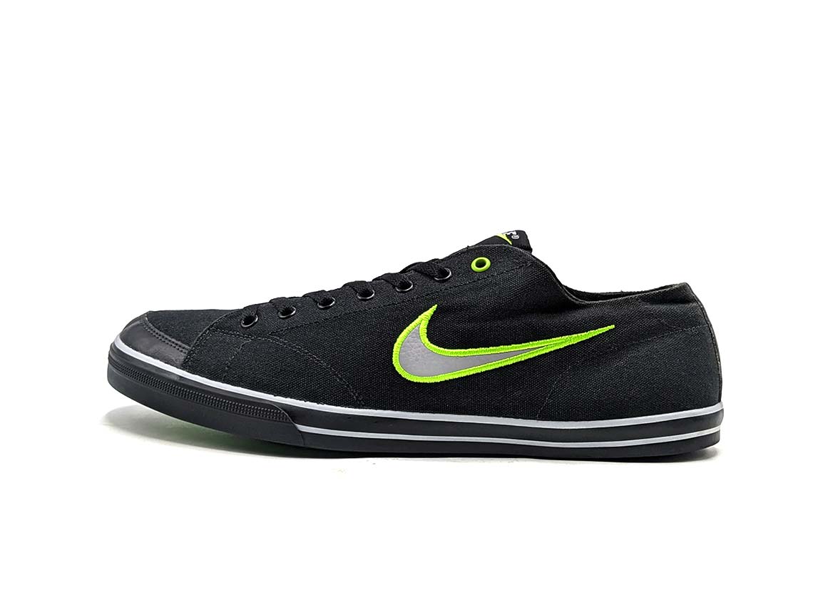 Nike Capri