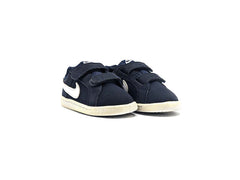 Nike Court Royale