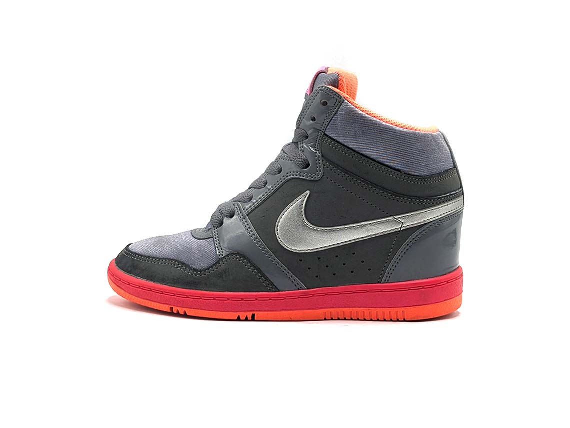 Nike Air Force Heel