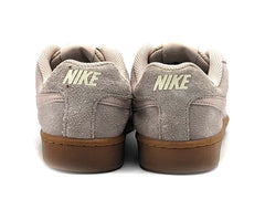 Nike Court Royale