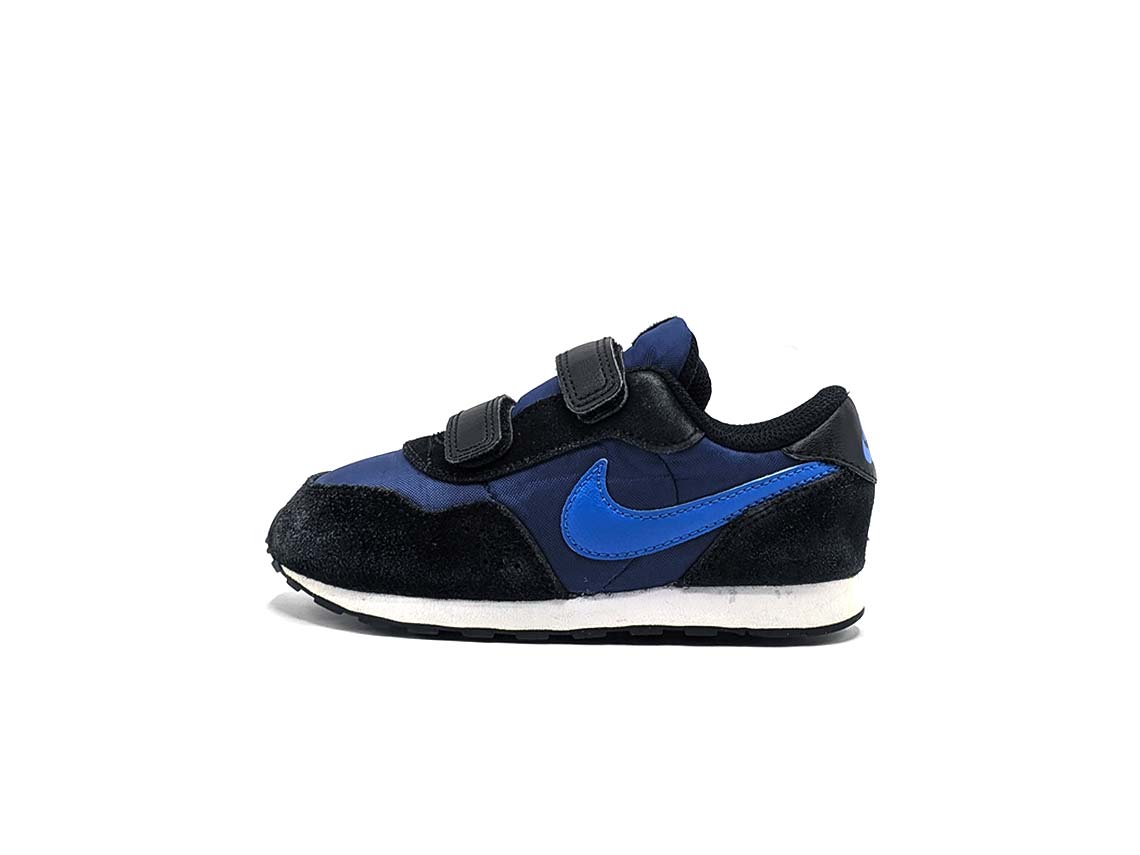 Nike MD Valiant