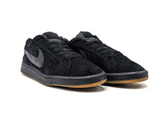 Nike Court Royale