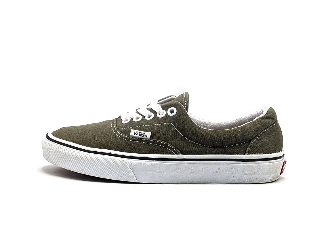 Vans Era