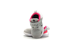 Nike Revolution 5