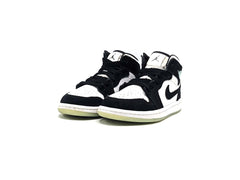 Nike Air Jordan 1 Mid