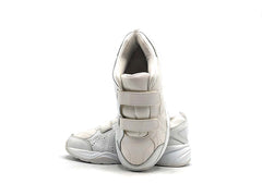 New Balance 624