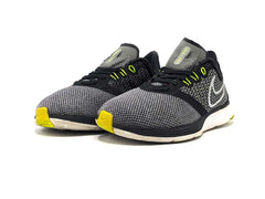 Nike Zoom Strike 2