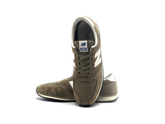 New Balance 420