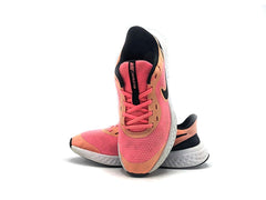 Nike Revolution 5