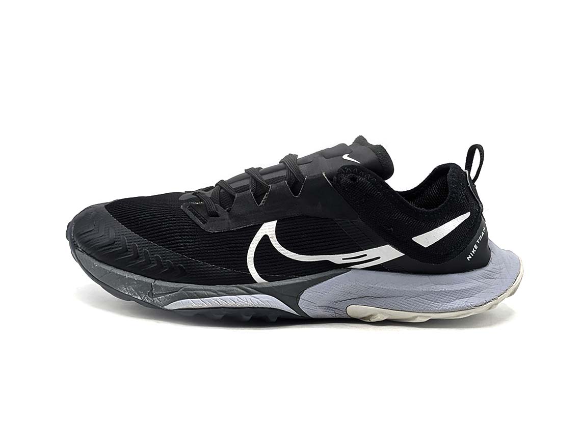 Nike Air Zoom Terra Kiger 8