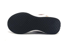 Nike Revolution 5
