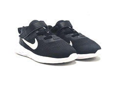 Nike Revolution 5