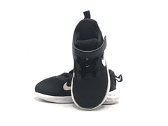 Nike Revolution 5