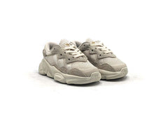 Adidas OZWEEGO