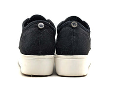 Steve Madden