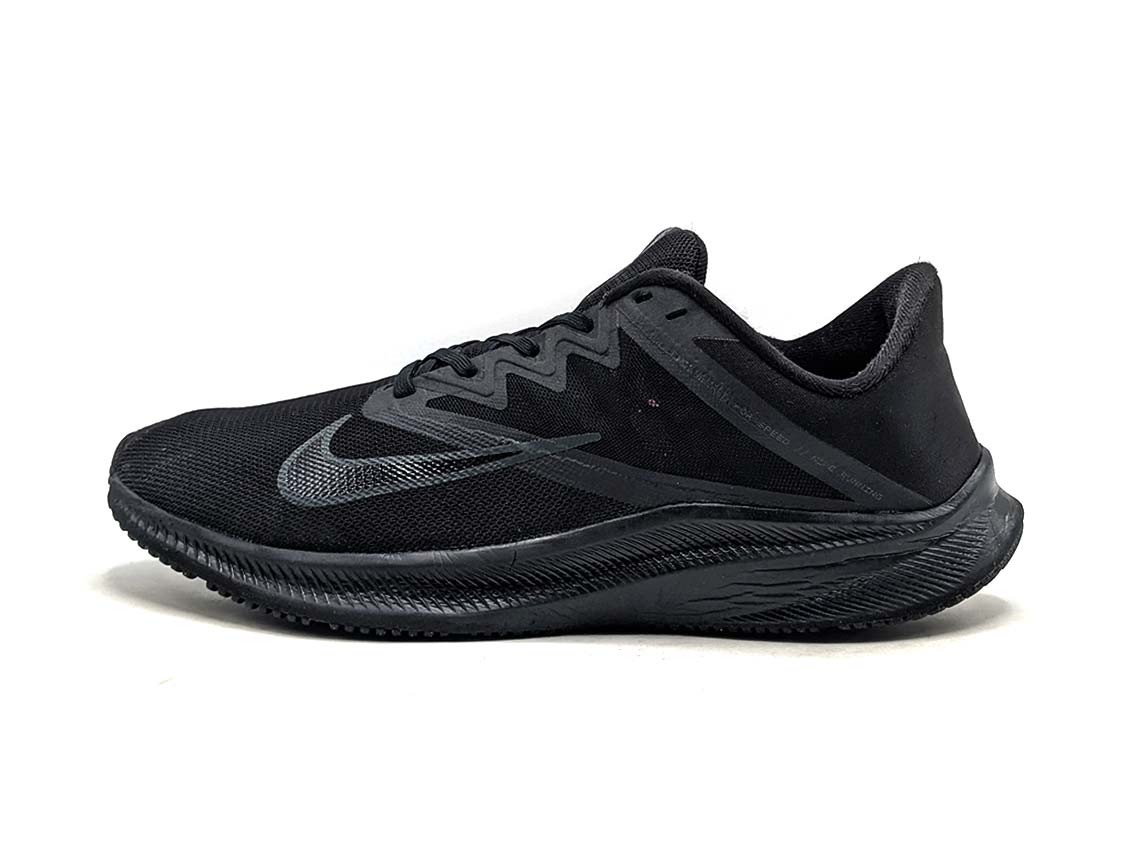 Nike Quest 3