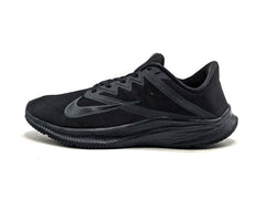 Nike Quest 3