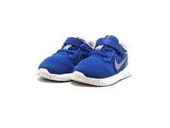 Nike Revolution 5
