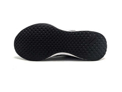 Nike Revolution 5