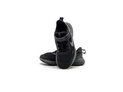 Nike Revolution 5