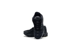 Nike Air Max Plus Triple