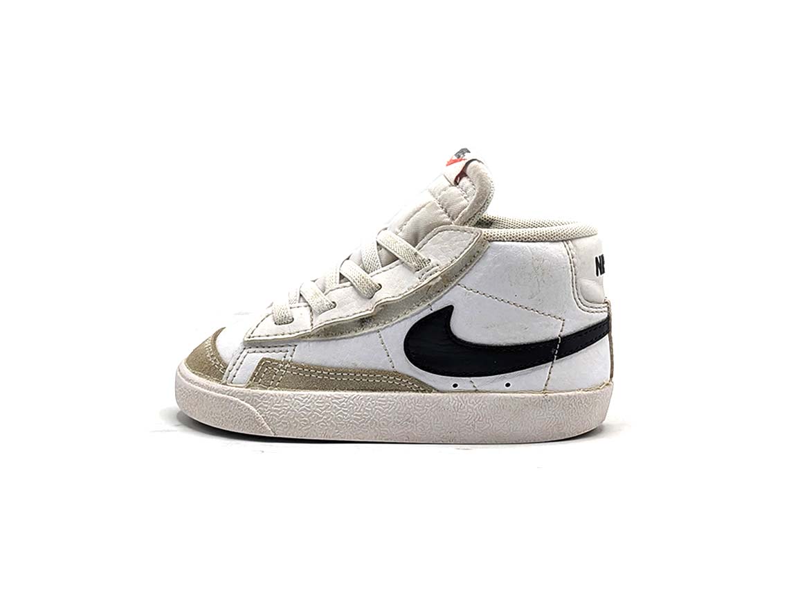 Nike Blazer Mid 77