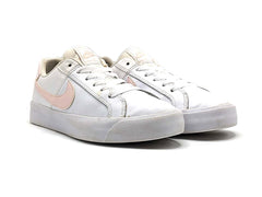Nike Court Royale