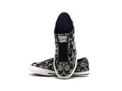 Coach Felix Laceless