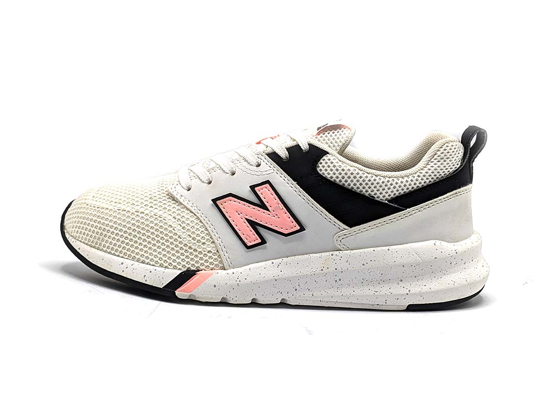 New Balance 009