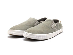 Toms