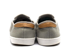 Toms