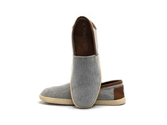Toms