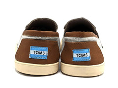 Toms