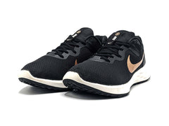 Nike Revolution 6