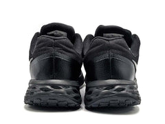 Nike Tanjun