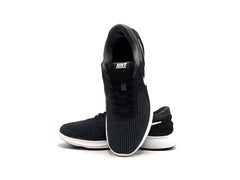 Nike Revolution 4