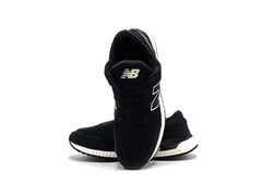 New Balance 005