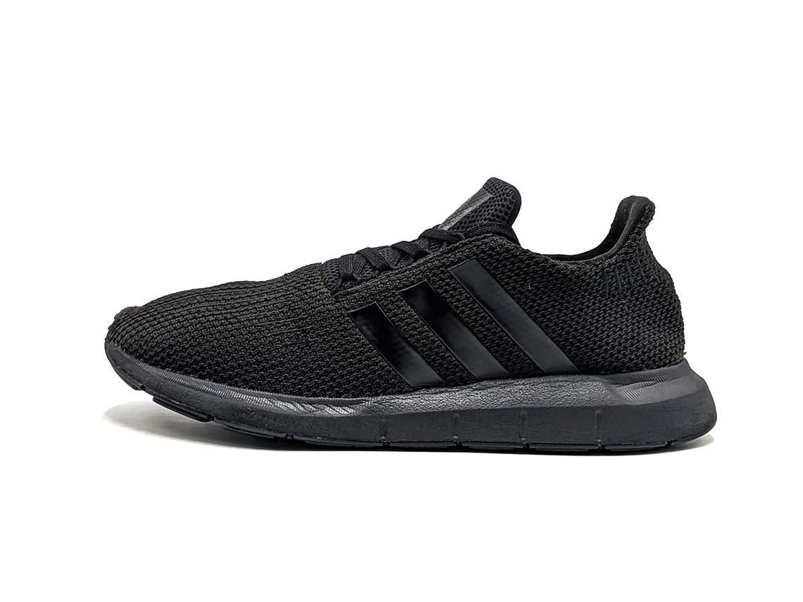 Adidas Swift Run