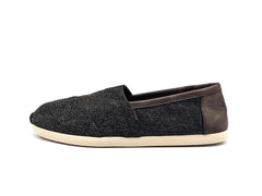Toms