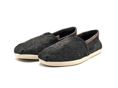 Toms