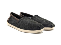 Toms