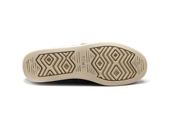 Toms