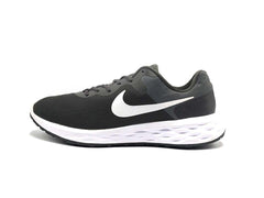 Nike Revolution 6