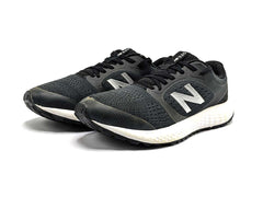 New Balance 520
