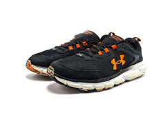 Under Armour Assert 9