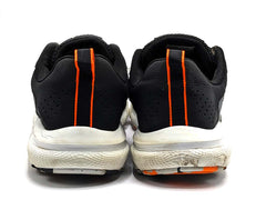 Under Armour Assert 9
