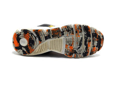 Under Armour Assert 9