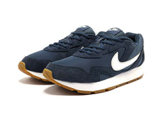 Nike Delfine